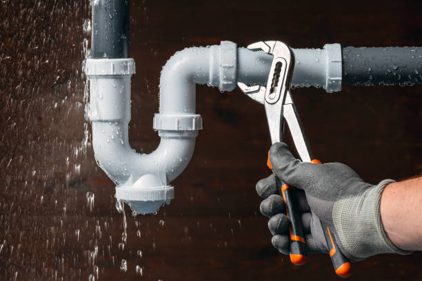 Professional Emergency Plumber technician working in Marsteller, PA